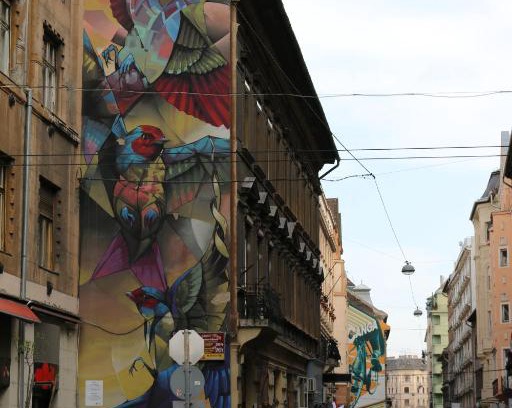 Erzsebetvaros Apartment | Rockstar Suite in Ruin Quarter: Top-Rated & Family Friendly
