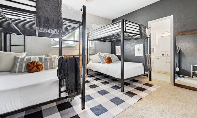 Rockwall House | Rockwall Retreat: Lakeview Oasis with Pool, Games, and Room for 16+