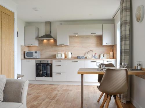 St. Mary's House | Family-Friendly Rockworks Chalets No. 3 - Highly Rated Escape