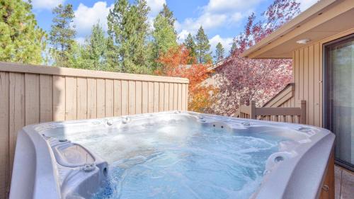 Deer Park House | Family-Friendly Rocky Mountain Getaway with Hot Tub