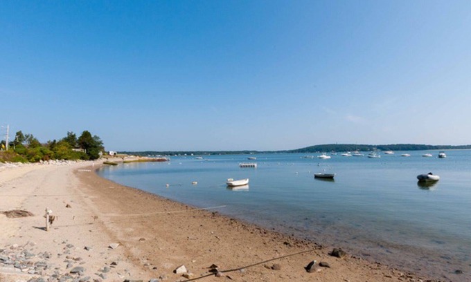 Kingston House | Rocky Nook Beach House: Guest Rated 9.8 with Ocean Views