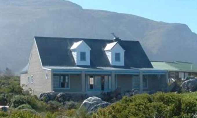 Betty's Bay House | Relaxing Oceanfront Retreat at Rocky Pools, Bettys Bay