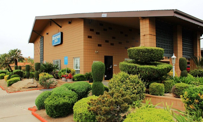 Merced Hotel | Convenient Rodeway Inn Near University - Gateway to Yosemite