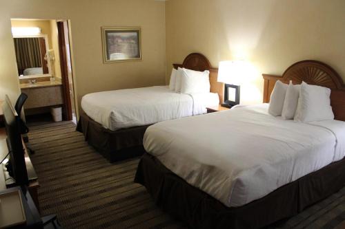 Lynchburg Hotel | Discover Comfort at Baymont by Wyndham Lynchburg