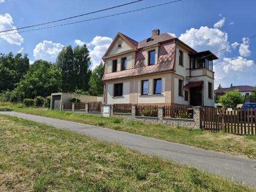 Luby Villa | Rodinný dům Luby
