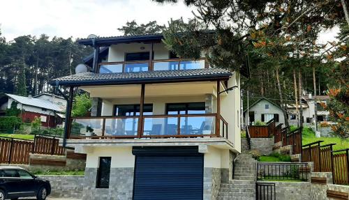 Tsigov Chark Villa | Exceptional Rodopi Guest House with Oceanfront Spa Access
