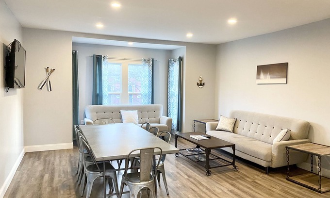 Watkins Glen House | Roe Summer Cottage Suite B: Family-Friendly Getaway