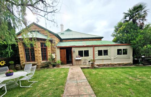 Kestell Bed & Breakfast | Discover Roes se Moes: Family-Friendly Escape Awaits