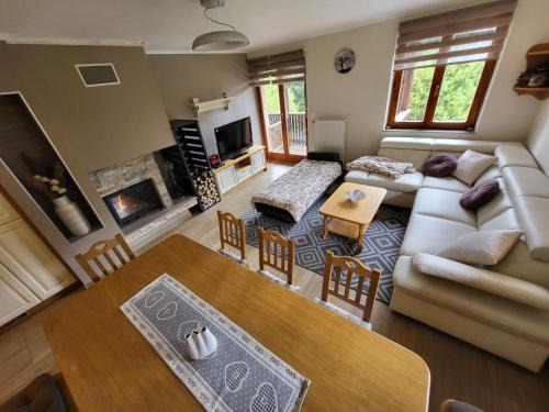 Paka Apartment | Family-Friendly Escape at Rogla Apartma Rdeča Kapica