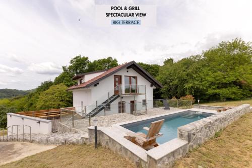 Bizeljsko Apartment | Discover Natur- und Weinresort Lipej: Oceanfront Escape