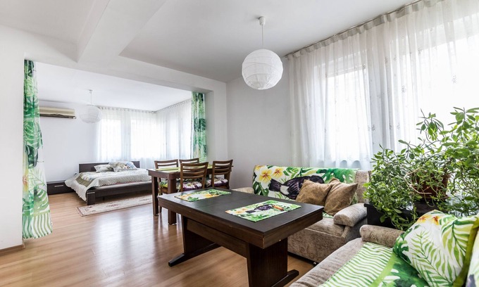 Plovdiv Center Apartment | Cozy Roman Stadium Flat with Kitchen for 4 Guests