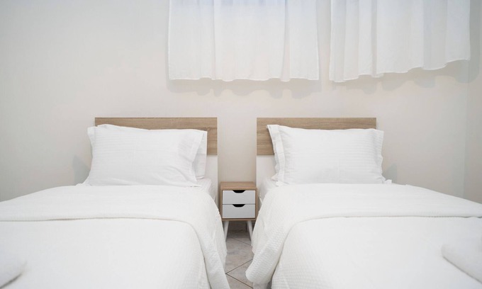 Kalambaka Apartment | Enchanting Romance Dream Meteora: Family-Friendly Retreat