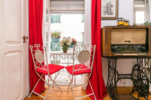 Sao Sebastiao da Pedreira Apartment | Cozy Escape at Romantic Apartment El Corte Inglês