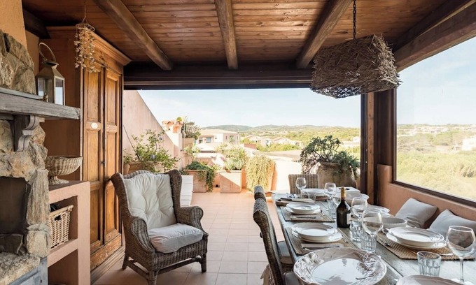 Porto Pozzo Apartment | Romantic Apartment with Ocean View in Maddalena Archipelago