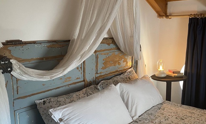 Cles Apartment | Guest Rated 10/10: Romantic Stay in Historic Cles Center