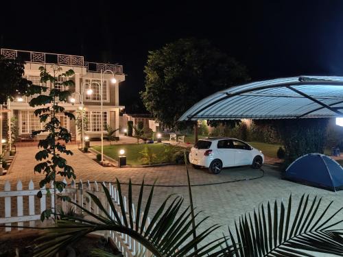 Arusha Cabin | Enchanting Romantic Getaway for Your Perfect Escape