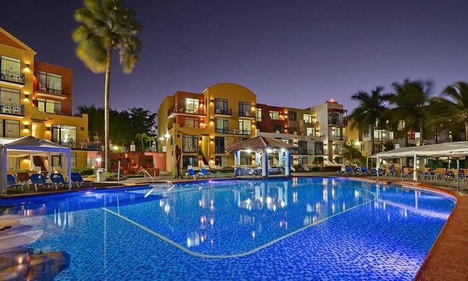 Las Gaviotas Resort | Romantic Honeymoon Suite with Oceanfront Views in Mexico