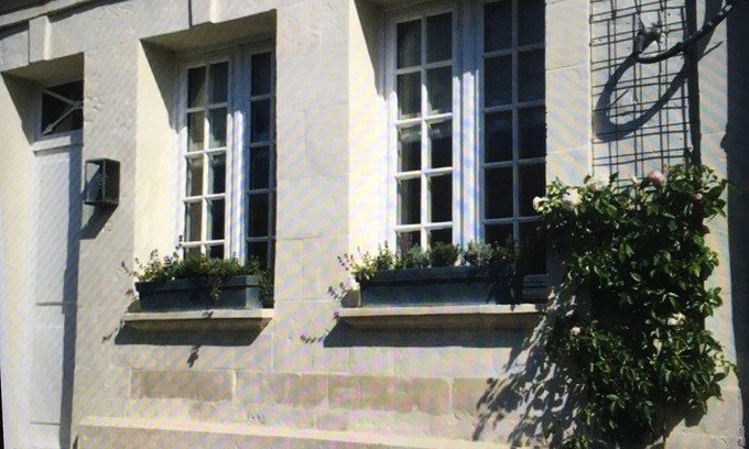 Beaumont-en-Auge House | Romantic Garden Retreat Near Deauville - 10/10 Rated Stay