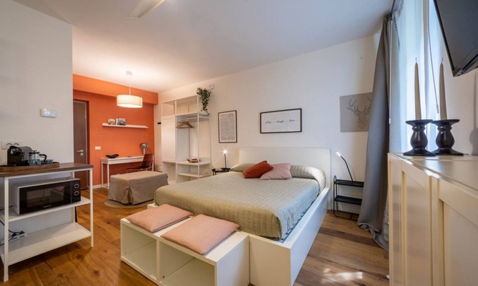 San Zeno Apartment | Romantic loft with private garden | Self check-in