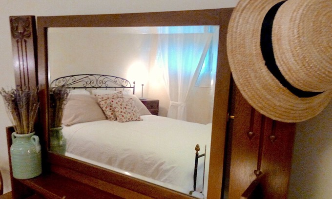 Casamaggiore Apartment | Enchanting Studio Retreat in Historic Tuscany & Umbria