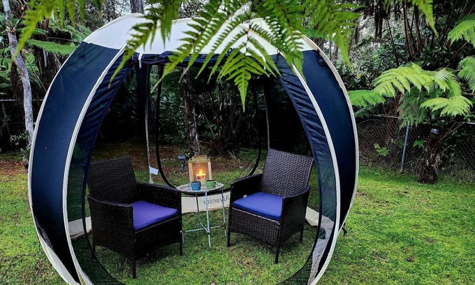 Ohia Estates Cabin | Romantic Cottage with Hot Tub, 5min to Volcano Park