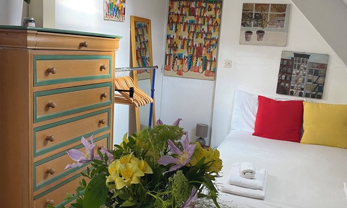 Archives Apartment | Intimate Studio in Marais - Spa, Kitchen & Hot Tub Await