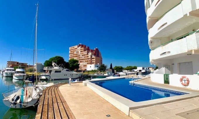 Santa Margarida Apartment | Romantic Studio with Poolside Terrace and Scenic Views