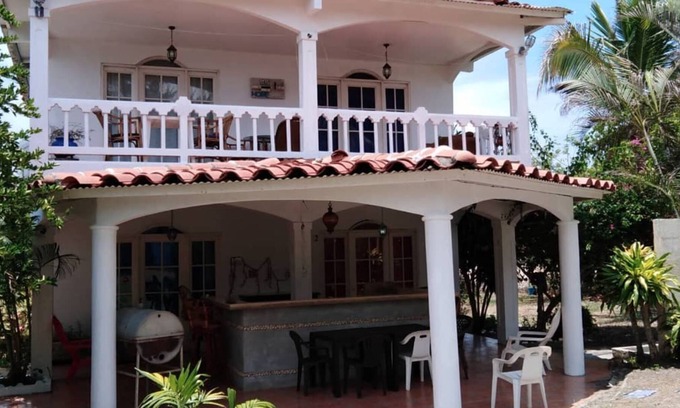 Punta Chame House | Romantic Villa with Private Pool & Garden, Steps from Beach