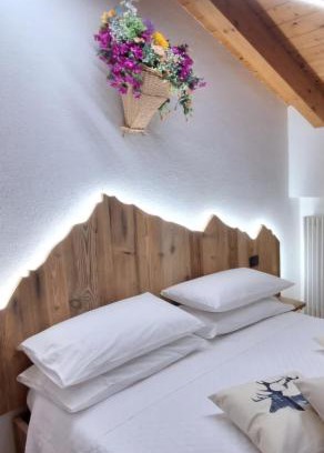Grosio Apartment | Romantico: Perfect Weekend Getaway for Couples in Valtellina