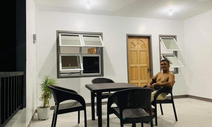 Romblon Island Apartment | Budget-Friendly Romblon Transient House - Family Friendly Stay