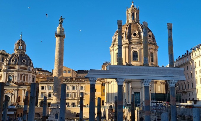 Rome City Centre Apartment | Experience Rome: Central House with Spa and Hot Tub Access