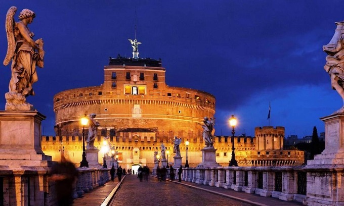 Rione V Ponte Apartment | Elegant Rome Apartment Near S. Angel’s Castle & Attractions