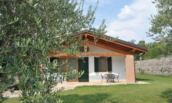 Pastrengo House | Discover Romeo & Giulietta in Bicicletta: Pet-Friendly Stay
