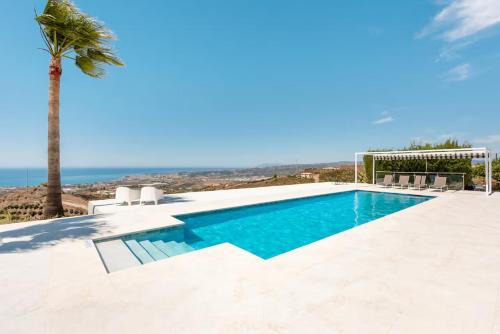 Caleta de Velez House | Romero, detached chalet