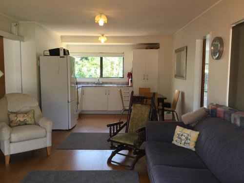 Whiritoa House | Family-Friendly Retreat at Ronas - Whiritoa Beach Bach