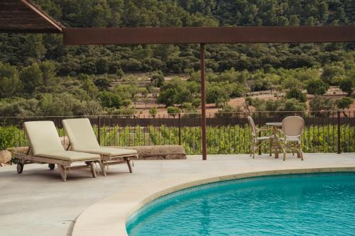 La Esglayeta Hotel | Oceanfront Rondaia: Guest Rated 9.5 with Pool & Breakfast