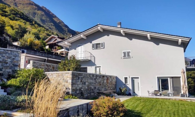 Samolaco Apartment | Unforgettable Ronscione Bellavista with Oceanfront Views