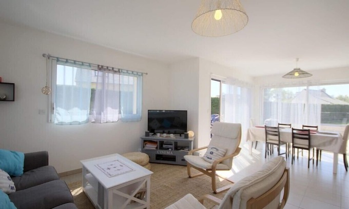Erdeven House | Beachfront Bliss at Ronsed-Mor - ERDEVEN with Ocean Views