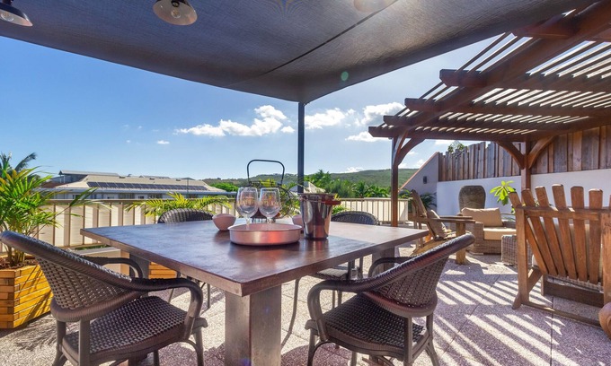 L'Ermitage-les-Bains Apartment | Top-Rated Rooftop Penthouse with Ocean View at L'Hermitage