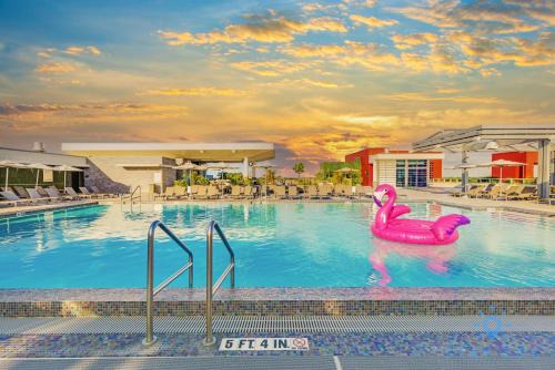 Hollywood Hotel | Rooftop Pool Balcony Hollywood Beach Broad walk