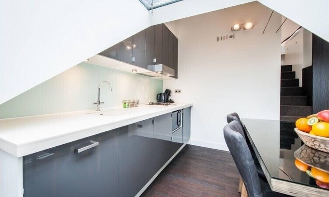 Dapperbuurt Apartment | Rooftop Studio close to Oosterpark (2pax)
