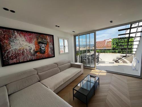 Antibes City Centre Apartment | Oceanfront Rooftop Retreat in Vieil Antibes, Rated 9.7