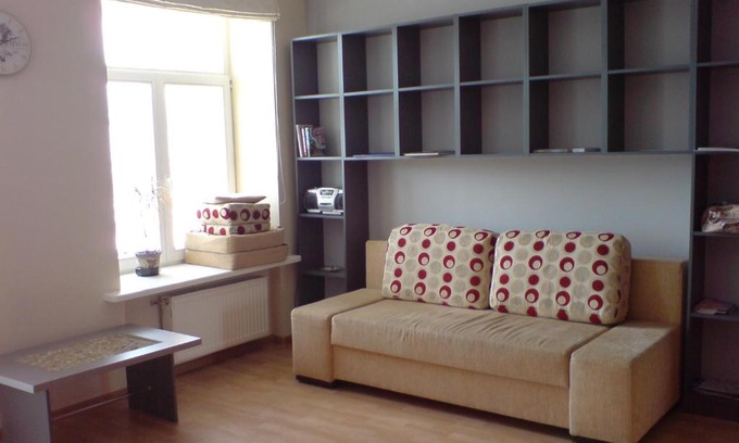 Grizinkalns Apartment | Scenic Rooftop Views with Pet and Child-Friendly Amenities