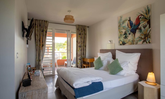 Saint-Francois Hotel | Discover Room 7 "Le Palmier Royal" with Spa & Pool Access