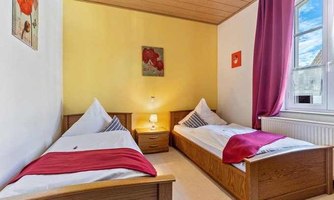 Oberkirch Apartment | Room 'Doppelzimmer 1' with Shared Terrace