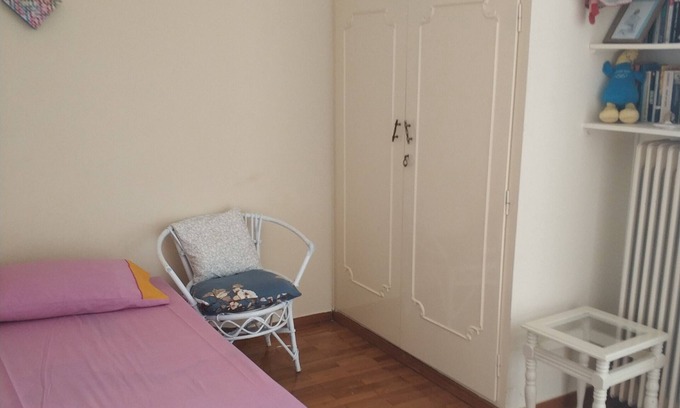 Nea Smirni House | Inviting Room with Balcony in Nea Smyrni, Athens Riviera