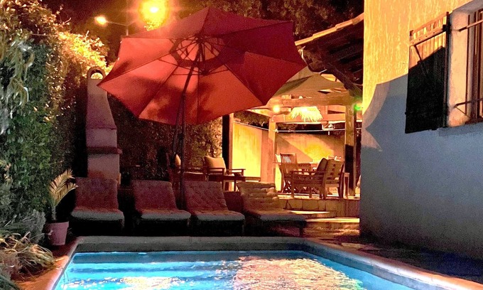 Le Cres Villa | Prime Access Room with Pool Near Montpellier Beaches