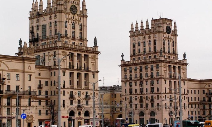 Minsk City Centre House | Comfortable Room in Apartment Kirova 1 with Kitchen Access