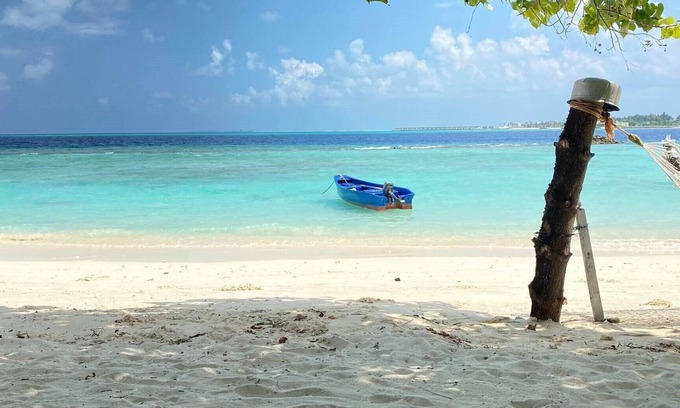Thulusdhoo Island House | Master Suite with Breathtaking Ocean Views at Our B&B