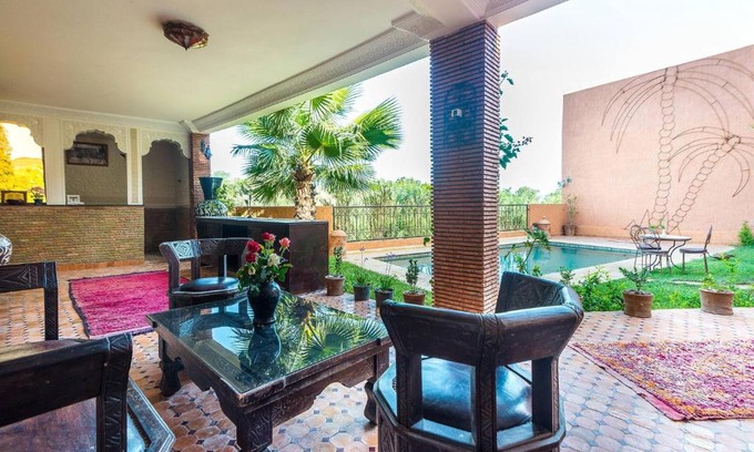 Aguergour House | Inviting Riad-Hotel in Lalla Takerkouste with Pool & Pets